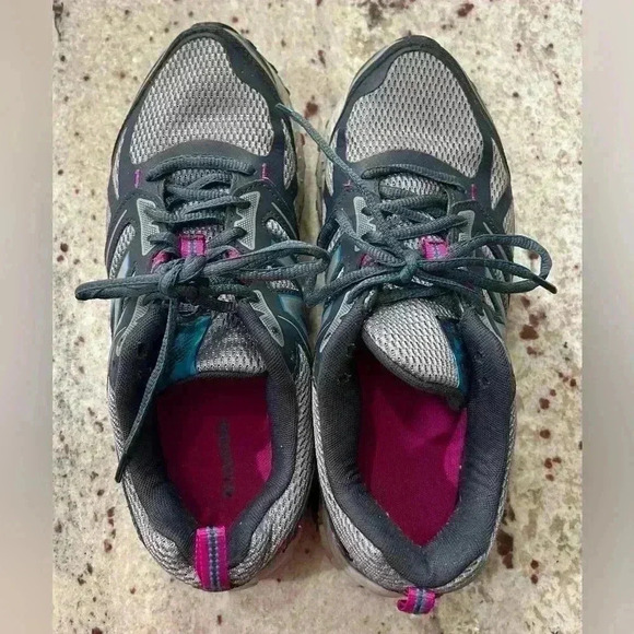 New Balance 412 V3 All Terrain Womens Size 10 Gray Running/Walking Trail Shoes - Picture 2 of 6